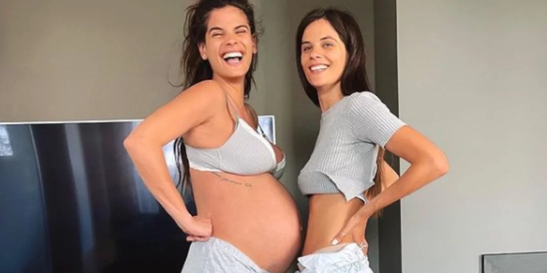 Χριστίνα Μπόμπα | "Συγκρίνει" τη φουσκωμένη της κοιλιά με της αδερφής της