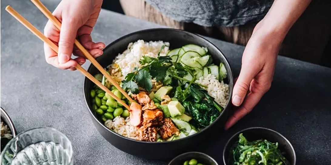 Αυτό το τρόφιμο συνδέεται με την απώλεια βάρους και πιο λεπτή μέση