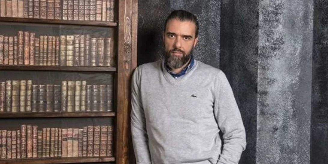 Όσα γνωρίζουμε για τη σειρά 'Ριφιφί' του Σωτήρη Τσαφούλια στο Cosmote TV