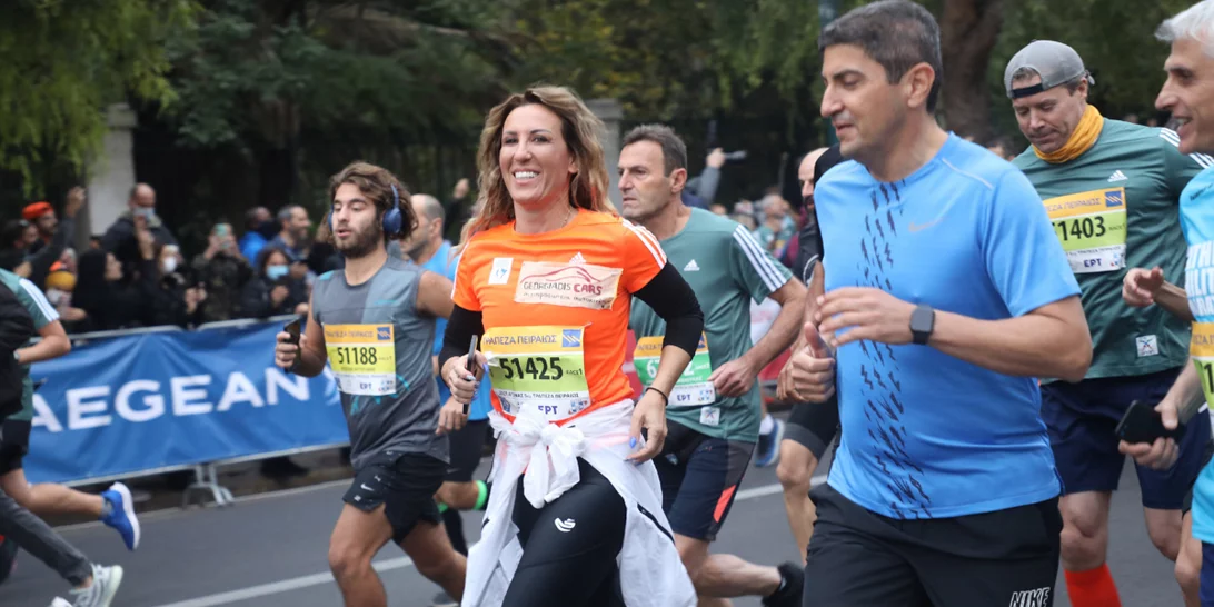 Αυθεντικός Μαραθώνιος Αθήνας | Όλοι οι celebrities που έτρεξαν στη διαδρομή των 5 χλμ - Η συγκινητική εμφάνιση της Δόμνας Μιχαηλίδου