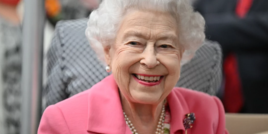 Βασίλισσα Ελισάβετ | Ο λόγος που γελούσε στη φωτογραφία της με τον Βρετανό μουσικό, Ed Sheeran