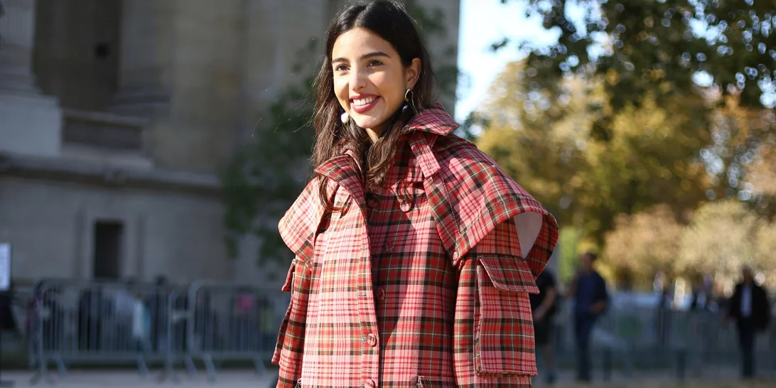 Πώς δεν θα κρυώνεις όταν φοράς καλσόν; | Αυτό είναι το viral hack από το TikTok που πρέπει να δοκιμάσεις