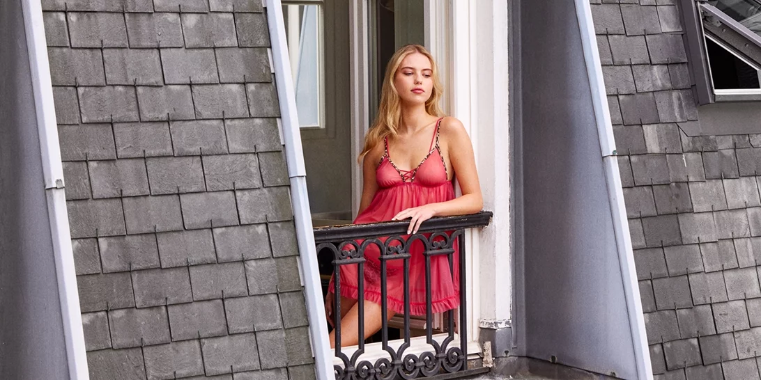 Η νέα lingerie collection της Tezenis είναι μια ωδή στη θαρραλέα θηλυκότητα