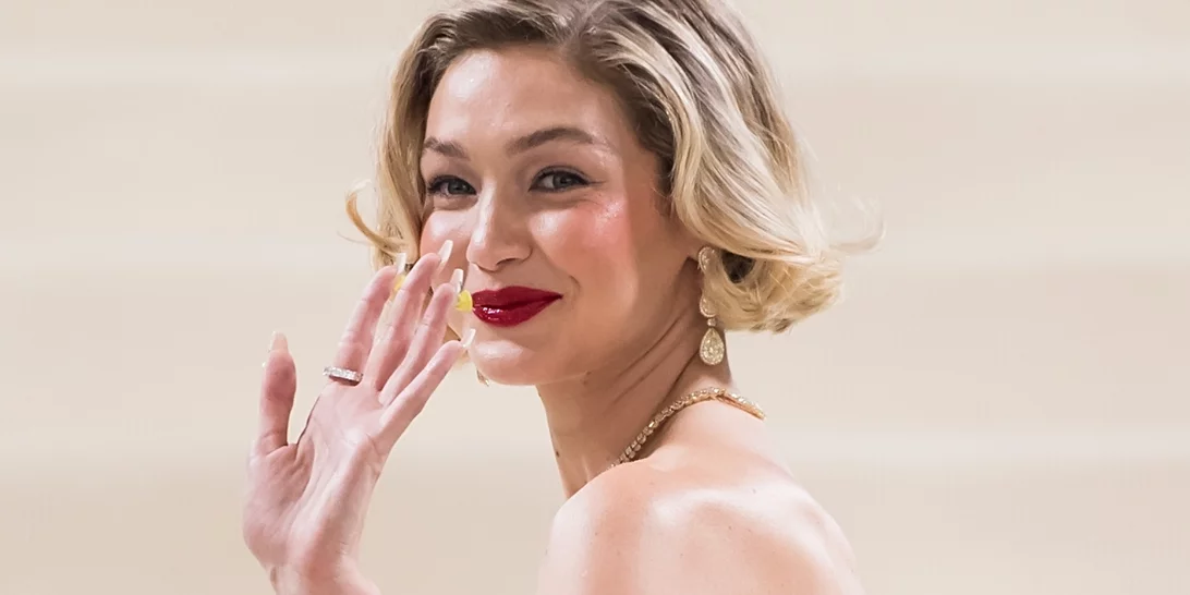 Aυτό είναι το μυστικό των stars για λαμπερή, νεανική επιδερμίδα στο red carpet