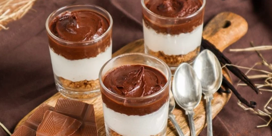 Ατομικό cheesecake πραλίνας με 5 μόνο υλικά