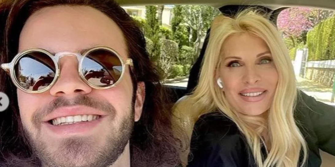 Άγγελος Λάτσιος | Για μπάνιο μαζί με τον Ματέο Παντζόπουλο