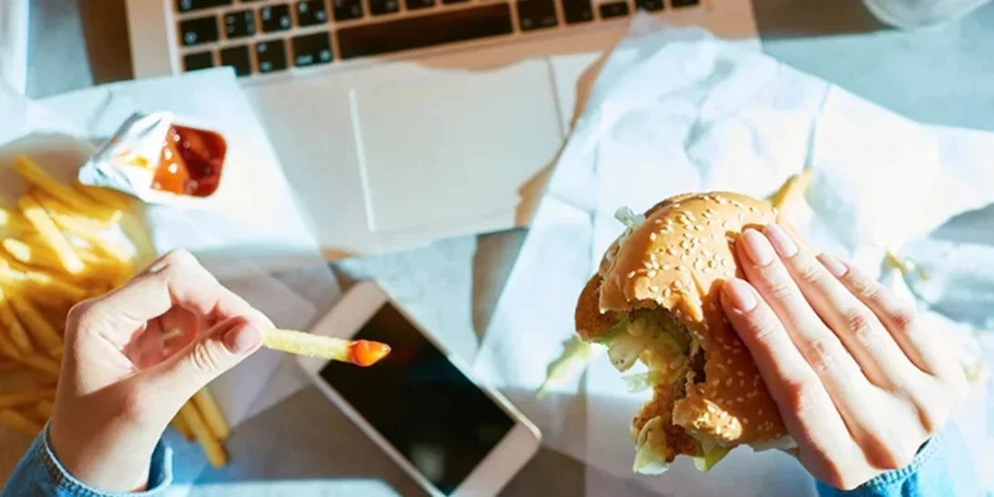 7 τρόποι για να μην τρως διαρκώς χωρίς καν να πεινάς