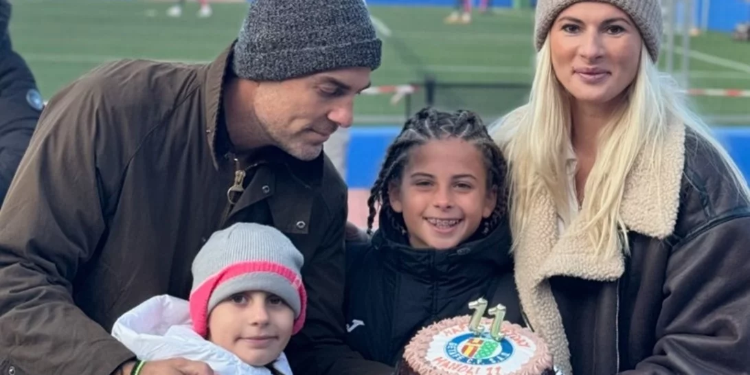 Μαλένα Χανταμπάκη | Περήφανοι οι γονείς της στον πρώτο της αγώνα με την Ατλέτικο Μαδρίτης