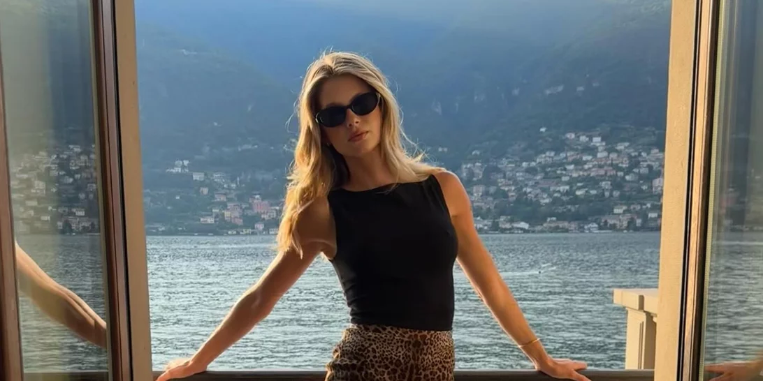 Αμαλία Κωστοπούλου | Το σπάνιο βίντεο με τον μικρότερο αδερφό της, Παναγιώτη Αντώνη