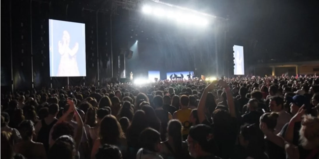 Η Rosalia έφερε τον... πρώτο καύσωνα στο Release Athens X SNF Nostos