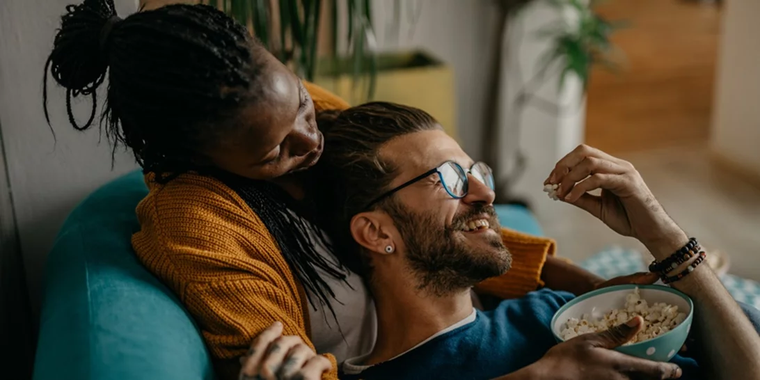 Αυτή είναι η καλύτερη ρομαντική κομεντί σύμφωνα με τους Βρετανούς - Ποιες άλλες συμπληρώνουν τη δεκάδα