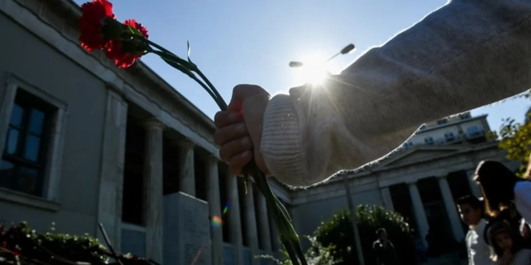 Ανησυχία για "εκρηκτική" επέτειο Πολυτεχνείου | Αυστηρά μέτρα με 5.000 αστυνομικούς, drones και ελικόπτερα