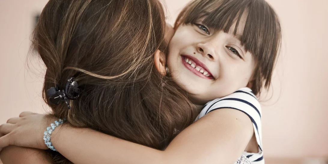 6 σημάδια ότι το παιδί σου μεγαλώνει με την "καλύτερη μαμά του κόσμου!"