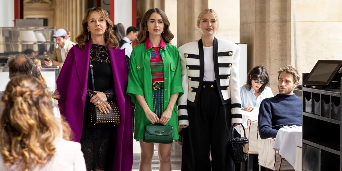 Το Tik Tok είναι δυσαρεστημένο με το στιλ της Emily in Paris | Τι θα άλλαζε