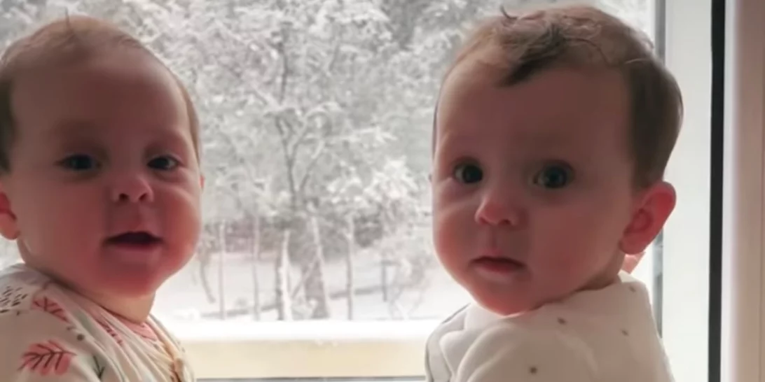 Σάκης Τανιμανίδης- Χριστίνα Μπόμπα | Αυτή είναι η αντίδραση των διδύμων τους όταν είδαν για πρώτη φορά χιόνι