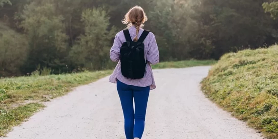 Καίει λίπος, βελτιώνει τη διάθεση | Γιατί όλοι μιλούν για το περπάτημα στη "Ζώνη 2"