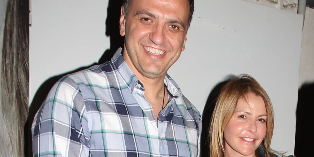 Τζένη Μπαλατσινού | Φωτογραφίζεται για πρώτη φορά αγκαλιά με τον 3,5 μηνών γιο της (pic)