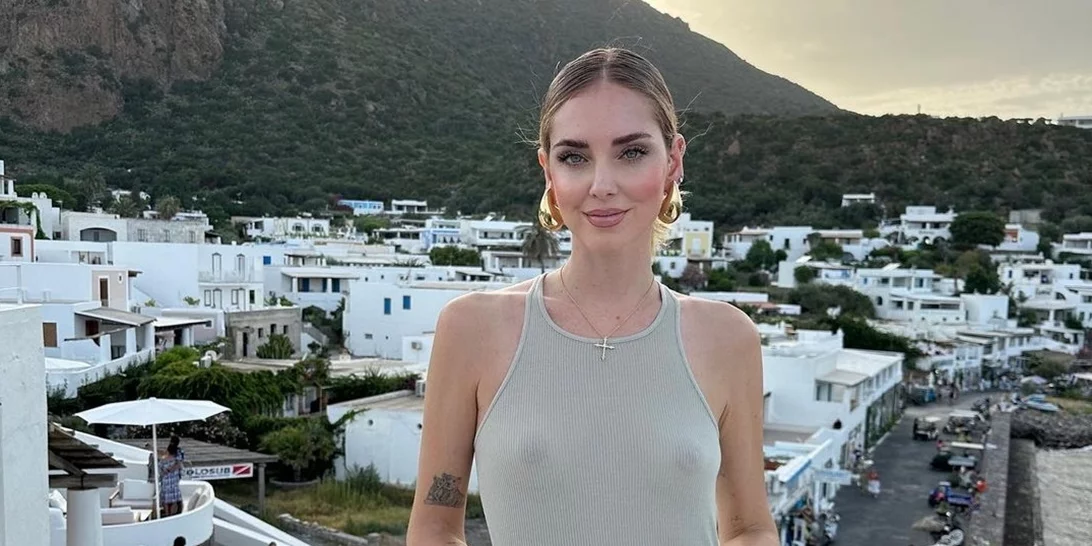 Η Chiara Ferragni στη Μύκονο | Το ιδιαίτερο μανικιούρ που τράβηξε όλα τα βλέμματα