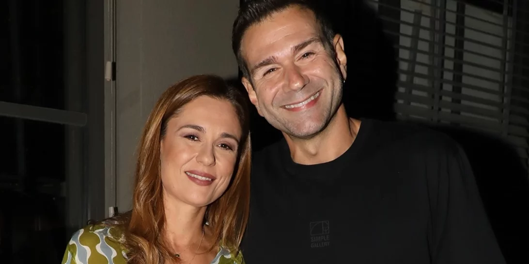 Θάλεια Ματίκα - Τάσος Ιορδανίδης σε βραδινή έξοδο | Με βελούδινο μωβ παντελόνι η ηθοποιός