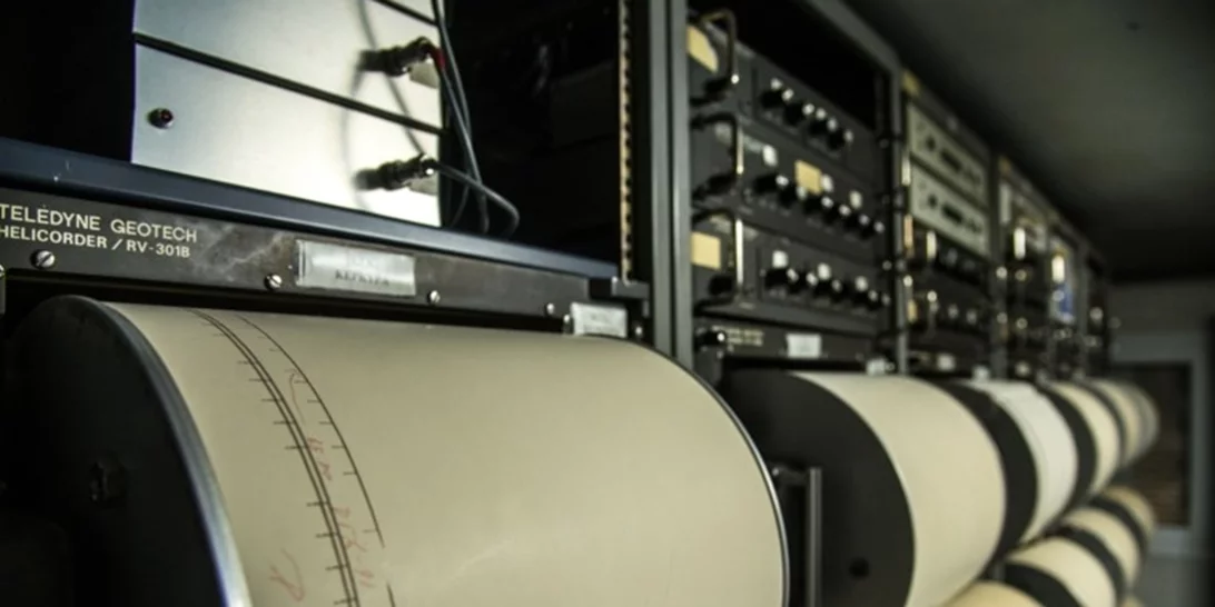 "Διπλός" σεισμός 3,6 Ρίχτερ ταρακούνησε την Αττική - Με επίκεντρο την Εύβοια οι σεισμικές δονήσεις