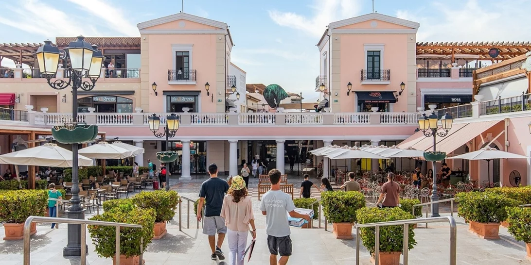 Στο McArthurGlen Designer Outlet Athens θα χαρείς τις χειμερινές εκπτώσεις