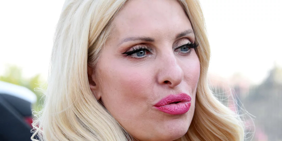 Ελένη Μενεγάκη | Συγκινεί περιγράφοντας την άσχημη εμπειρία που είχε με μια εγκυμοσύνη της (vid)