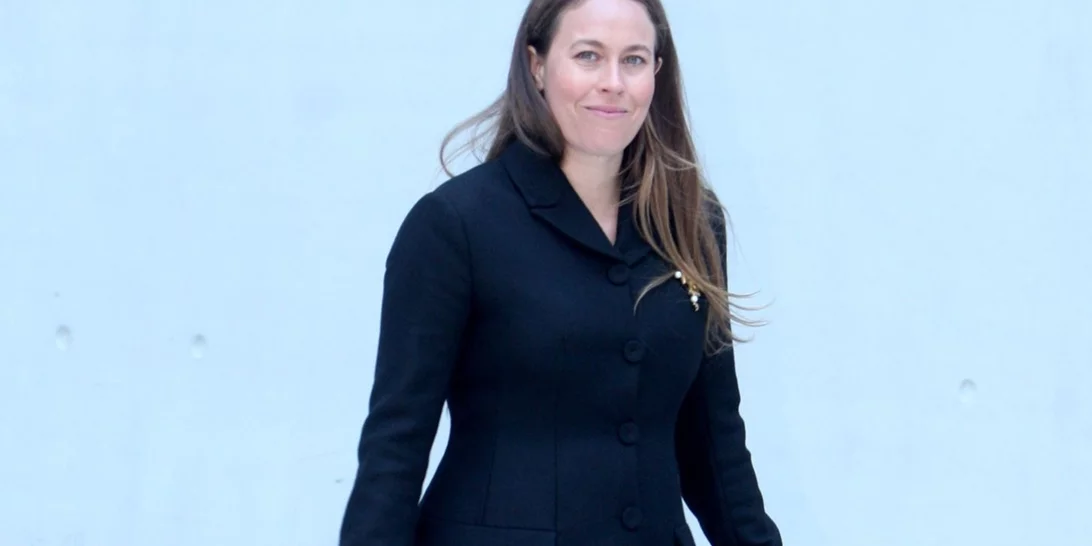 Εξόρμηση στη φύση για τη Nina Flohr | Το απλό γεύμα που απόλαυσε