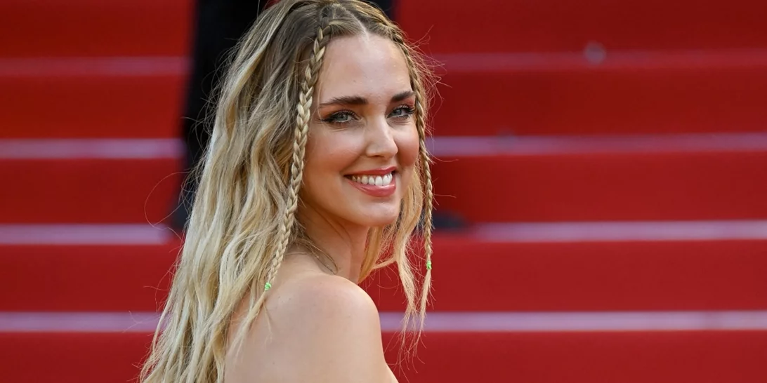 Chiara Ferragni | Η εμφάνιση στις Κάννες με φόρεμα με στοιχεία από ανακυκλωμένο αλουμίνιο