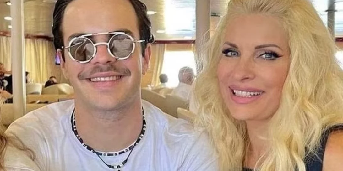 Ο Άγγελος Λάτσιος μοιράζεται μία σπάνια φωτογραφία της μικρότερης αδερφής του, Λάουρας