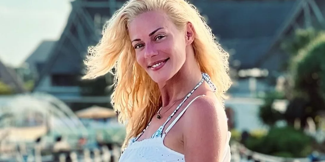 Για την Πρωτοχρονιά στη Ζανζιβάρη η Ζέτα Μακρυπούλια | Ο λόγος του ταξιδιού της