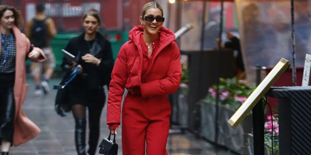 Αυτό το Oysho μπουφάν θα είναι η πιο cozy συντροφιά στις κρύες ημέρες