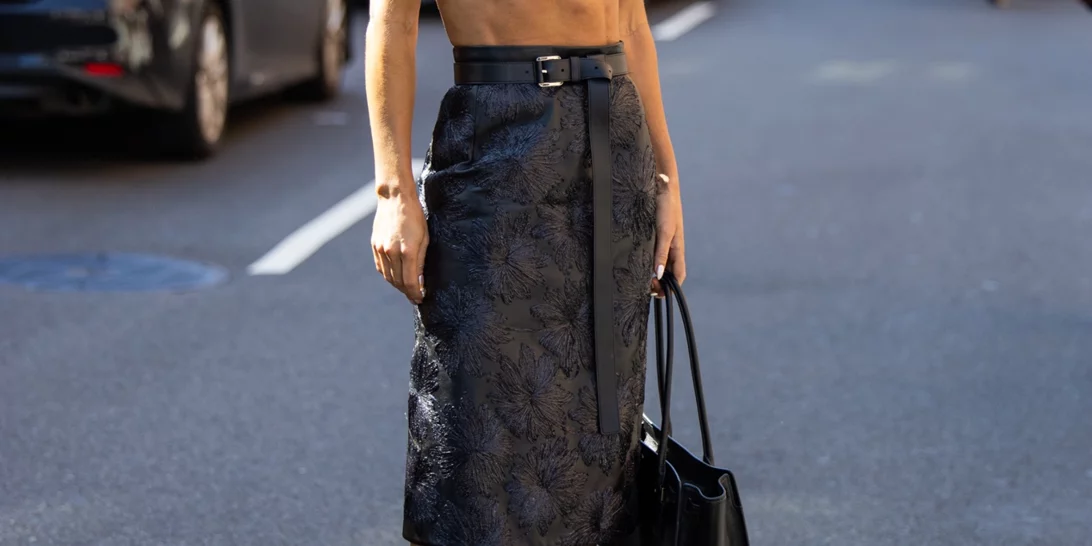 Το νέο dark μανικιούρ που θα κυριαρχήσει το φθινόπωρο