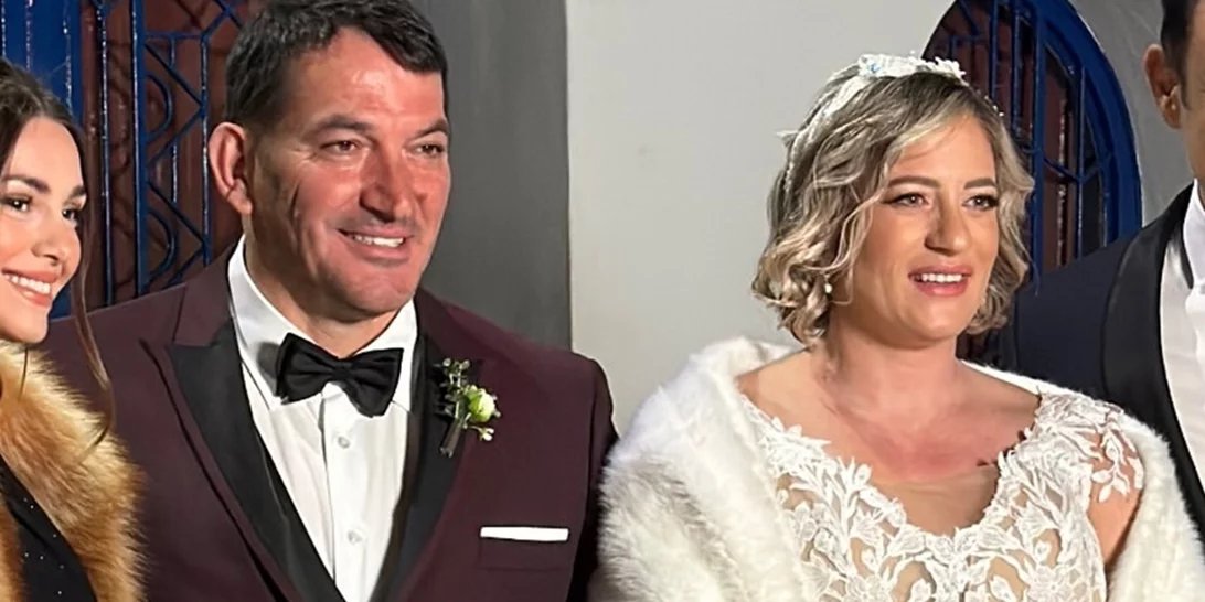 Παντρεύτηκαν ο Πύρρος Δήμας και η Αφροδίτη Σκαφίδα | Οι πρώτες εικόνες