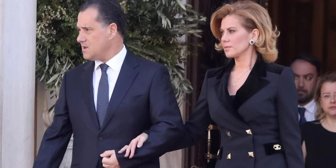 Άδωνις Γεωργιάδης | Το δώρο και το σημείωμα που βρήκε στο γραφείο του από την Ευγενία