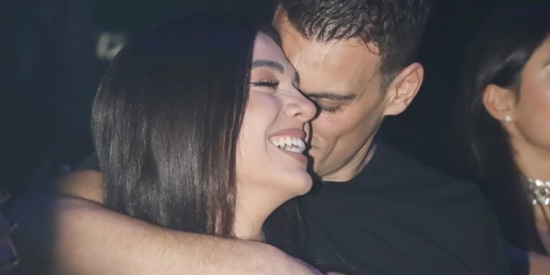 Μελίνα Νικολαΐδη & Δημήτρης Φιντιρίκος full in love στη Δέσποινα Βανδή