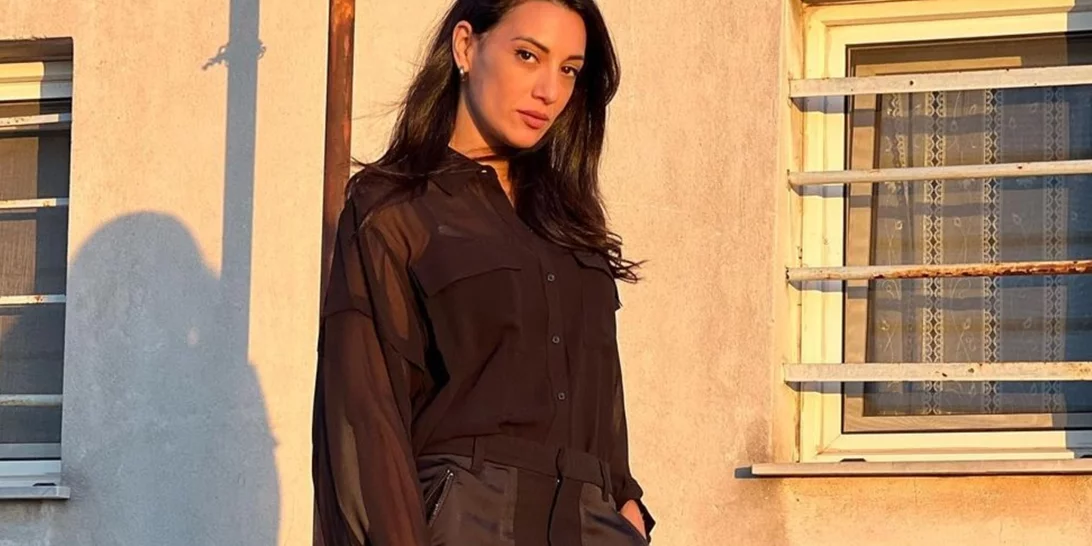 Ευγενία Σαμαρά | Με ολόσωμη φόρμα από το brand της συμπρωταγωνίστριάς της, Αθηνάς Οικονομάκου