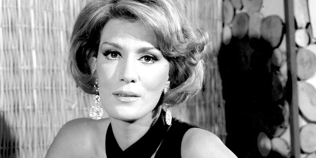 Μαίρη Χρονοπούλου: Το άγνωστο παρασκήνιο με το τραγούδι που "κατέστρεψε" την προσωπική της ζωή