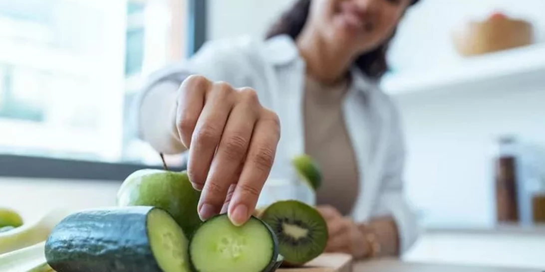 10 τροφές που σε ενυδατώνουν καλύτερα και από νερό