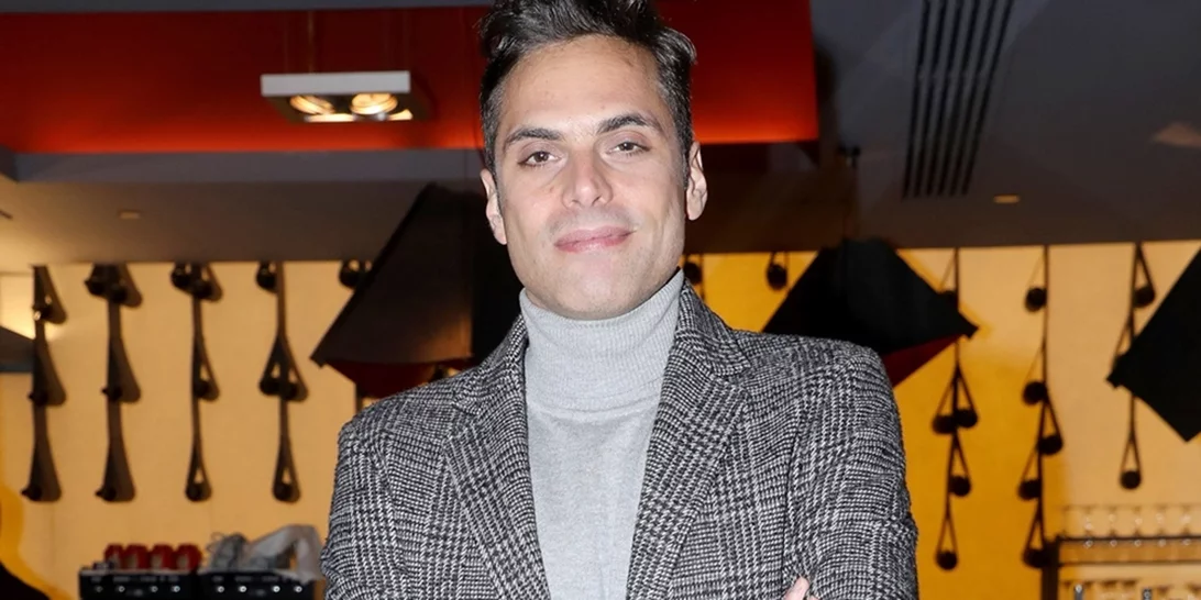 Ο Γιώργος Παπαγεωργίου σε μια ωδή για τη γυναίκα: "Υποκλίνομαι στη γυναικεία φύση, στη γυναικεία δύναμη, στη σοφια του γυναικείου σώματος"