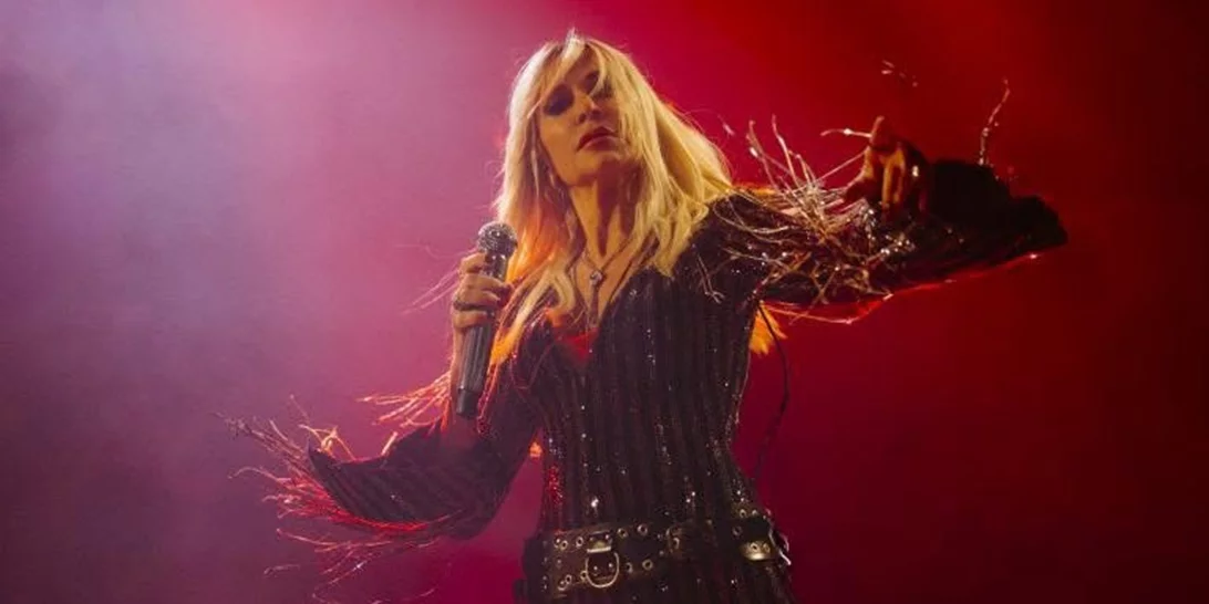 Γενέθλια επί σκηνής για την Άννα Βίσση | Η έκπληξη από τη Σοφία Καρβέλα και τα εγγόνια της