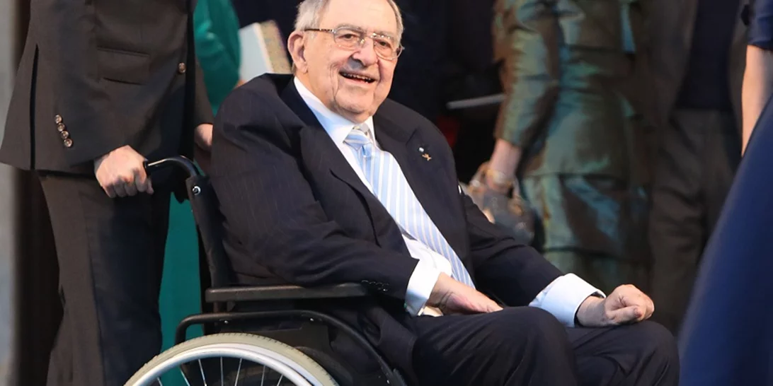 Στο "Αττικόν" με κορονοϊό ο τέως Βασιλιάς Κωνσταντίνος - Εμφανίζει ήπια συμπτώματα