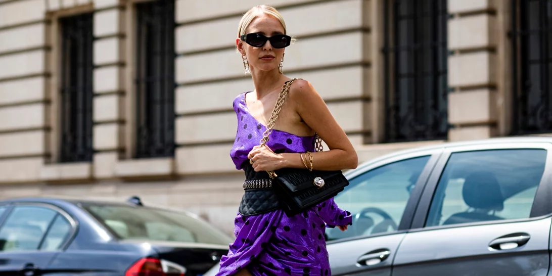 Αυτά είναι τα κολακευτικά παπούτσια που ταιριάζουν τέλεια με τα ανοιξιάτικα φορέματα