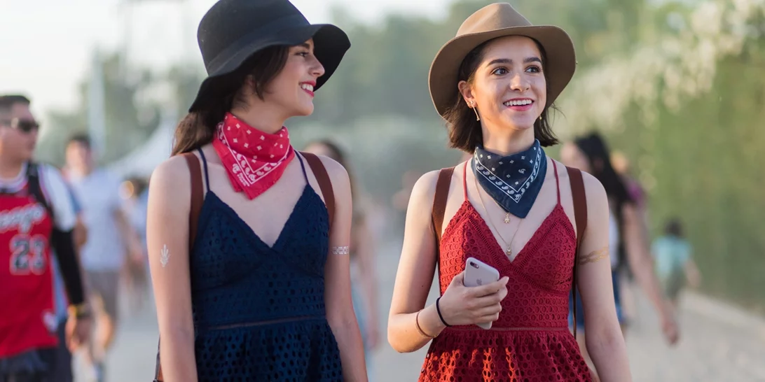 Βρήκαμε τα πιο cool πέδιλα για τις συναυλίες του καλοκαιριού