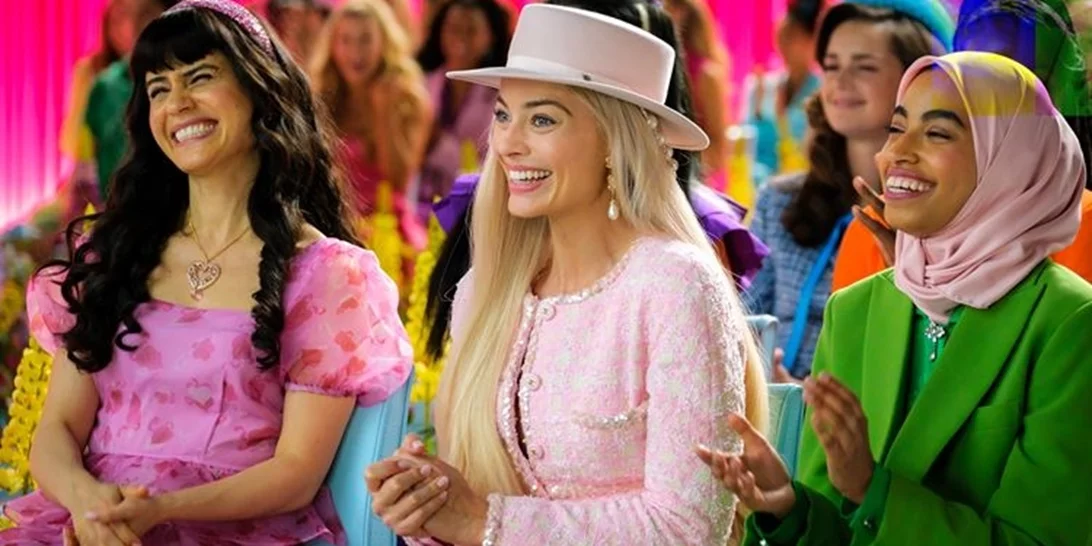 Τα Chanel looks της Barbie