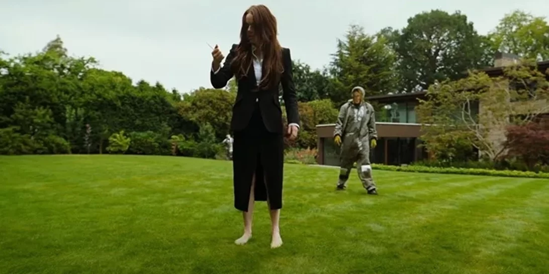 Bugonia | Είδαμε τη νέα ταινία του Γιώργου Λάνθιμου στο Φεστιβάλ Βενετίας