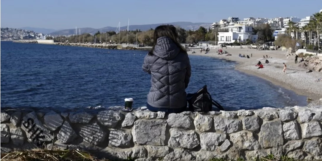 Ανεβαίνει ξανά η θερμοκρασία: 20αρια και αφρικανική σκόνη σήμερα