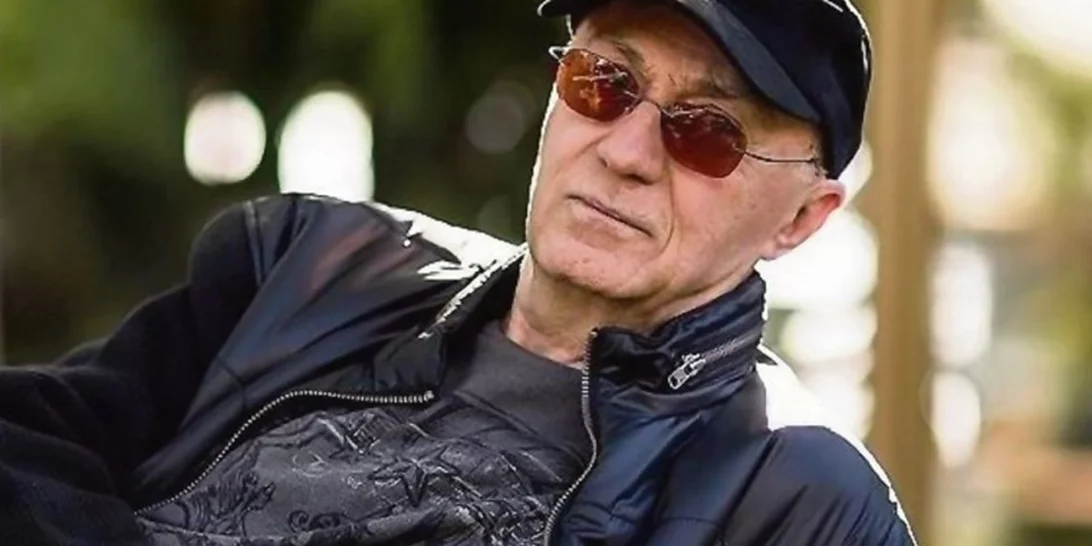 Ο Νίκος Μαστοράκης αποχαιρετά την αδελφή του Τζένη που έφυγε | Κοιτάζω κάθε μέρα το viber να δω το πρωινό σου μήνυμα