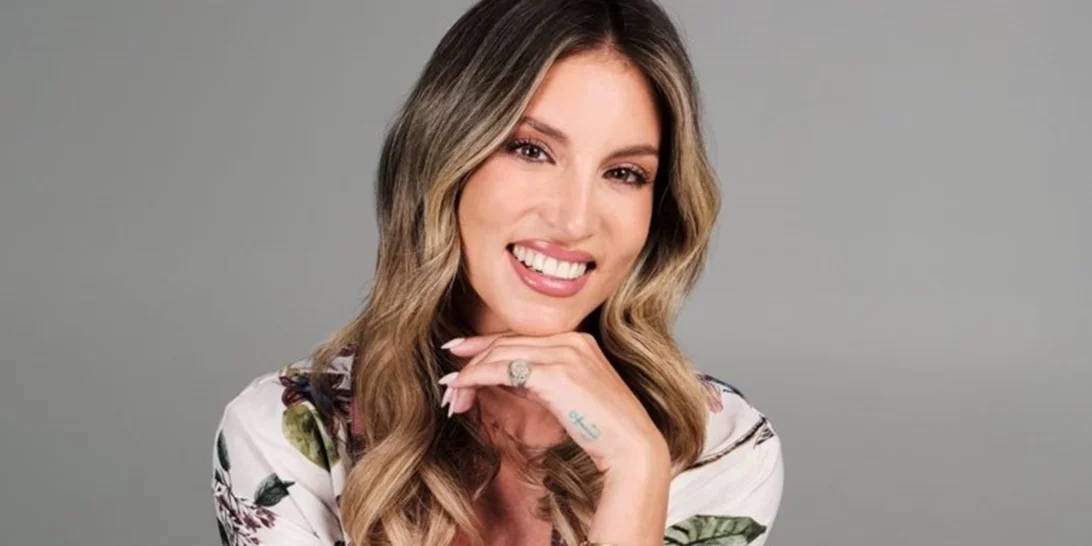 #Familygoals | Η Αθηνά Οικονομάκου απαθανατίζει τον Μάξιμο και τη Σιέννα Μιχοπούλου στο σπίτι τους