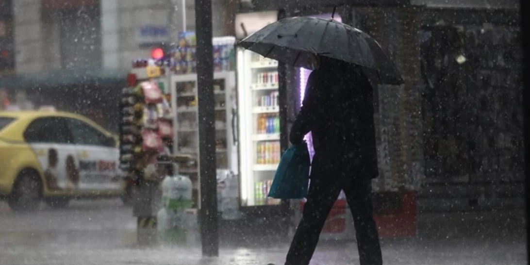 Kαιρός | Καλοκαίρι στη μισή χώρα, φθινόπωρο στην υπόλοιπη - Πέφτει έως και 8 βαθμούς η θερμοκρασία