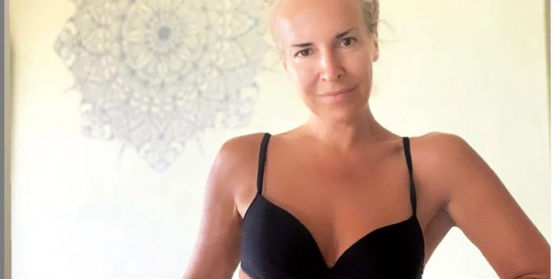 Μαρία Ανδρούτσου | Δες τους απίστευτους κοιλιακούς της 51χρονης ηθοποιού